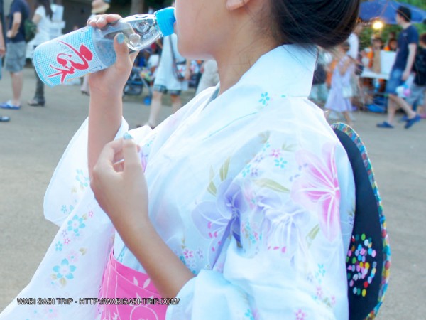 Yukata (casual summer Kimono)